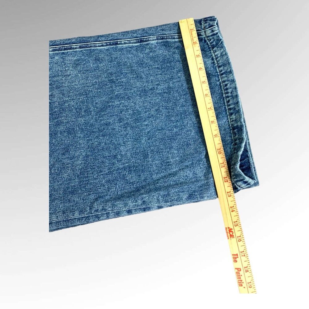 Classic Blue Women's Jeans - Picture 7 of 15
